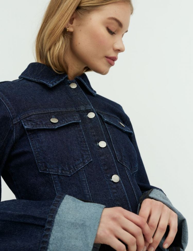  BLUE WASHED