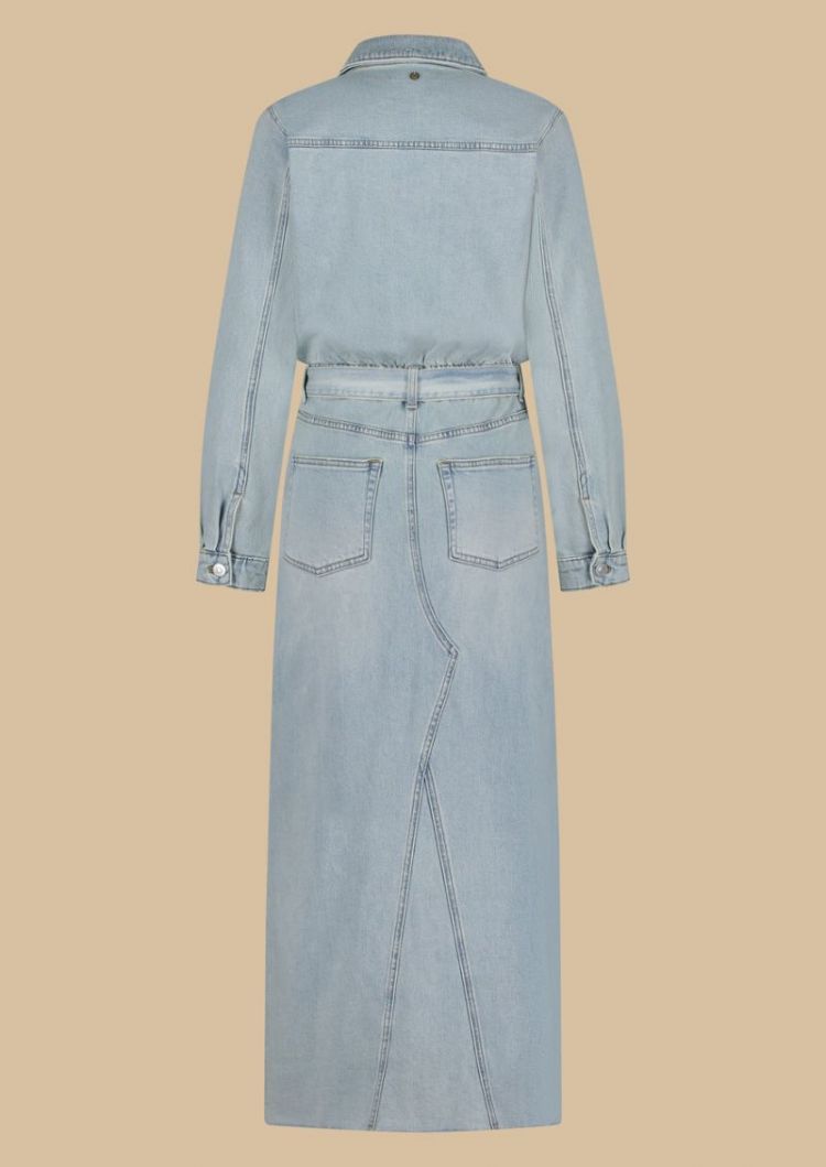  PARISIAN BLUE