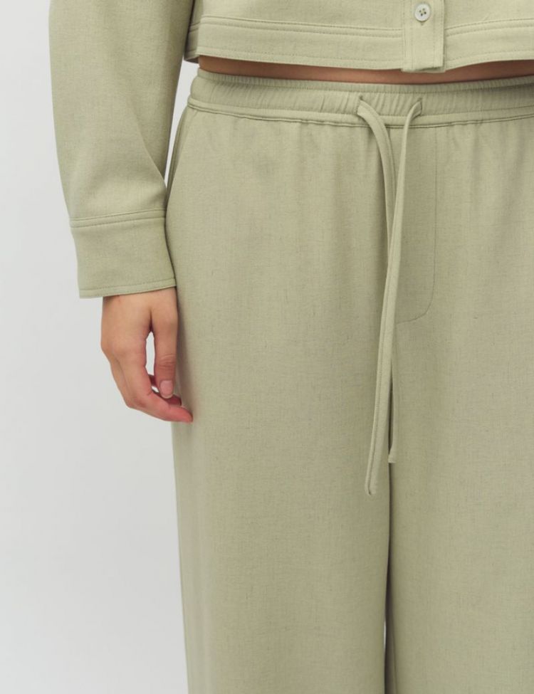  PISTACHIO GREEN
