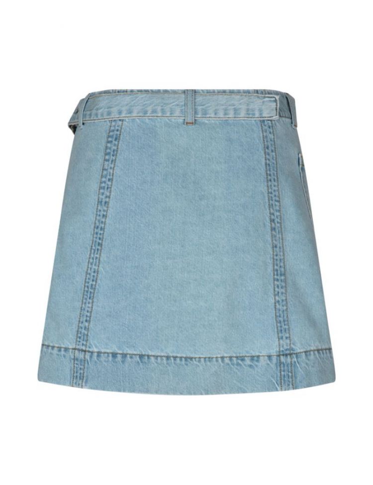  LIGHTER BLUE