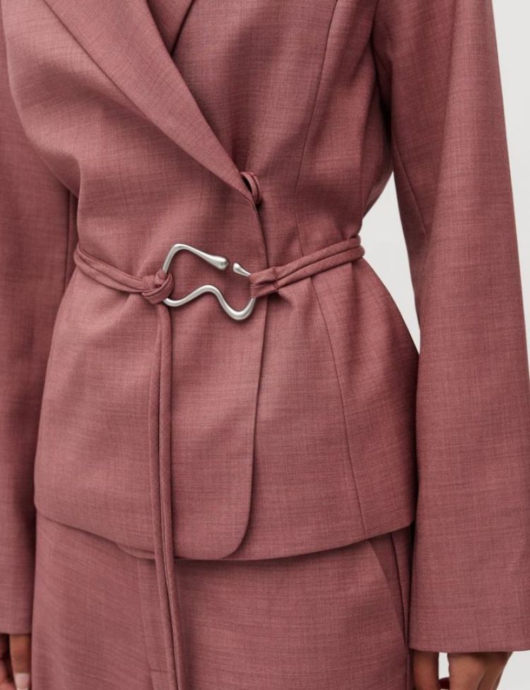  ROSEBROWN
