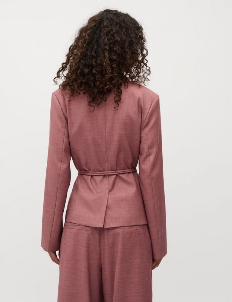 ROSEBROWN