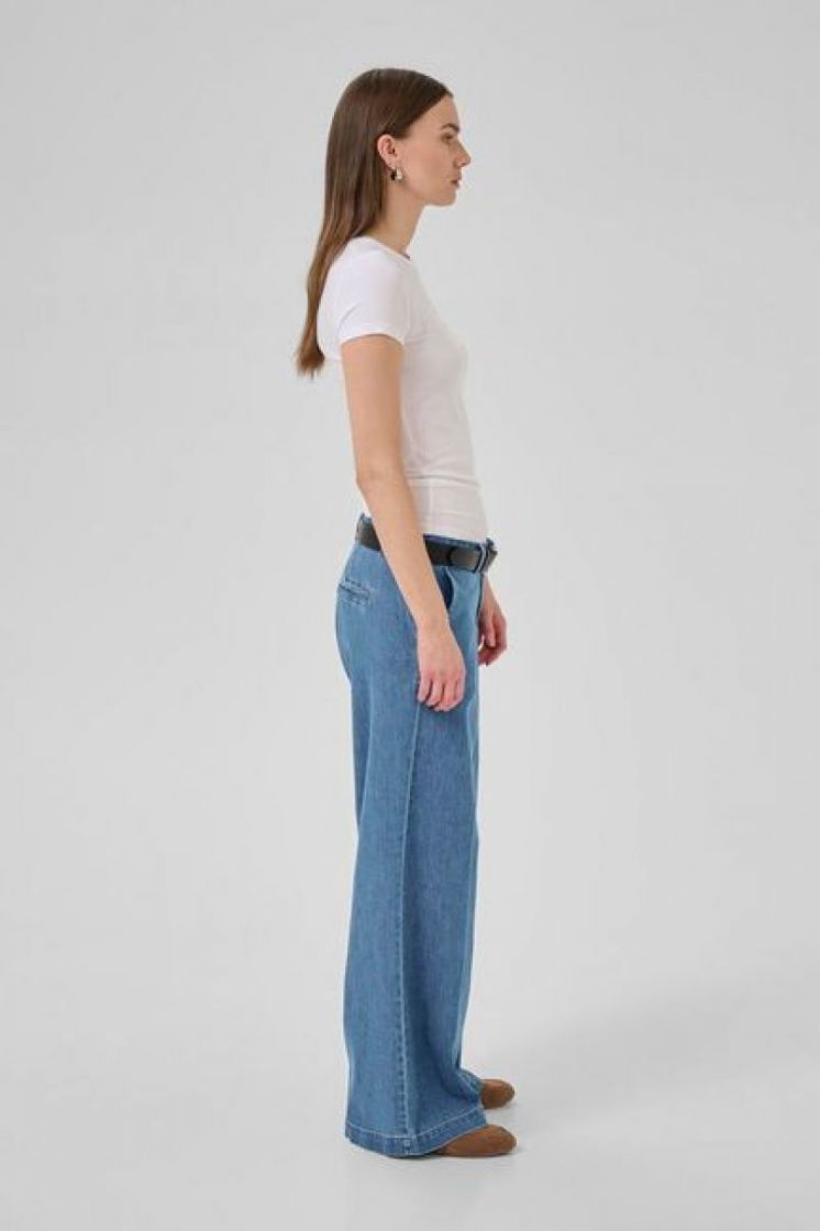  MEDIUM BLUE