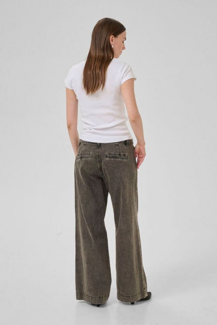  MEDIUM GREY