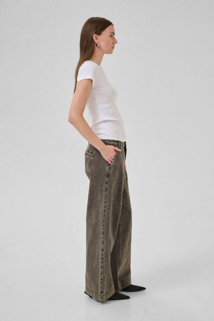  MEDIUM GREY