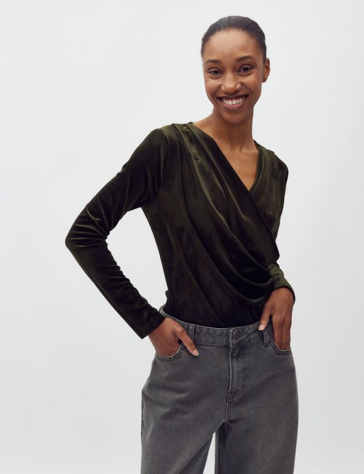  PINE GREEN
