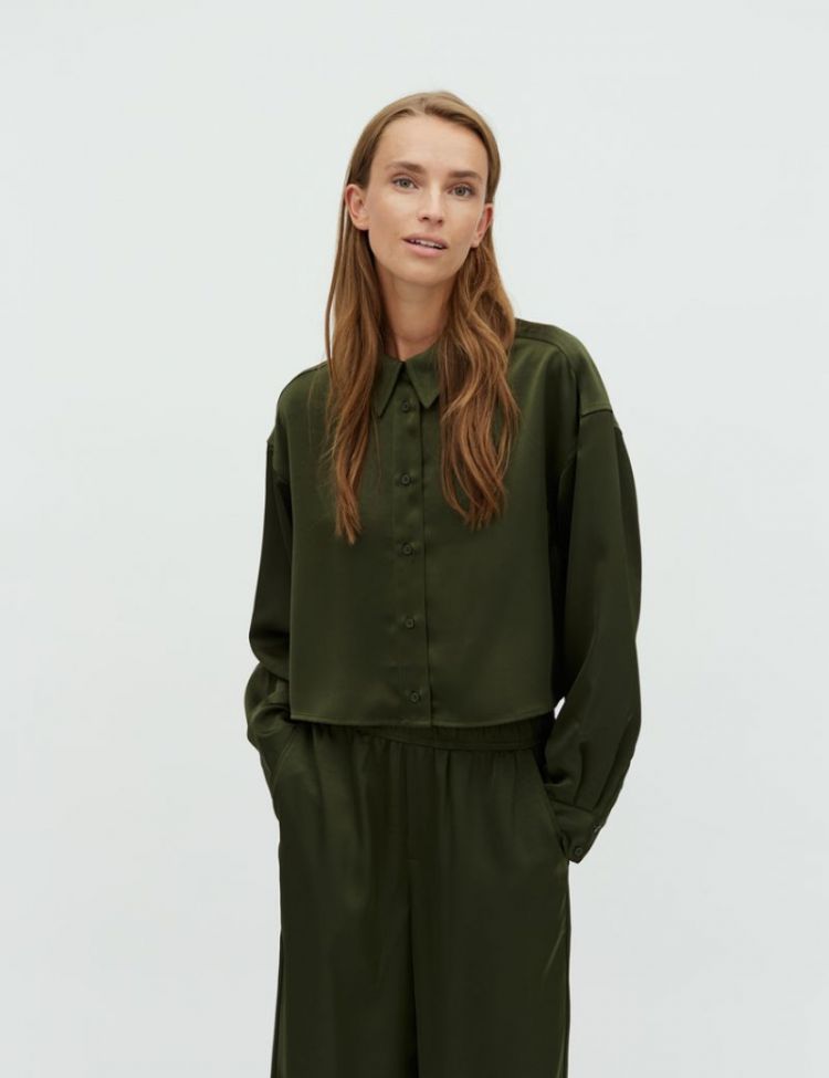  PINE GREEN