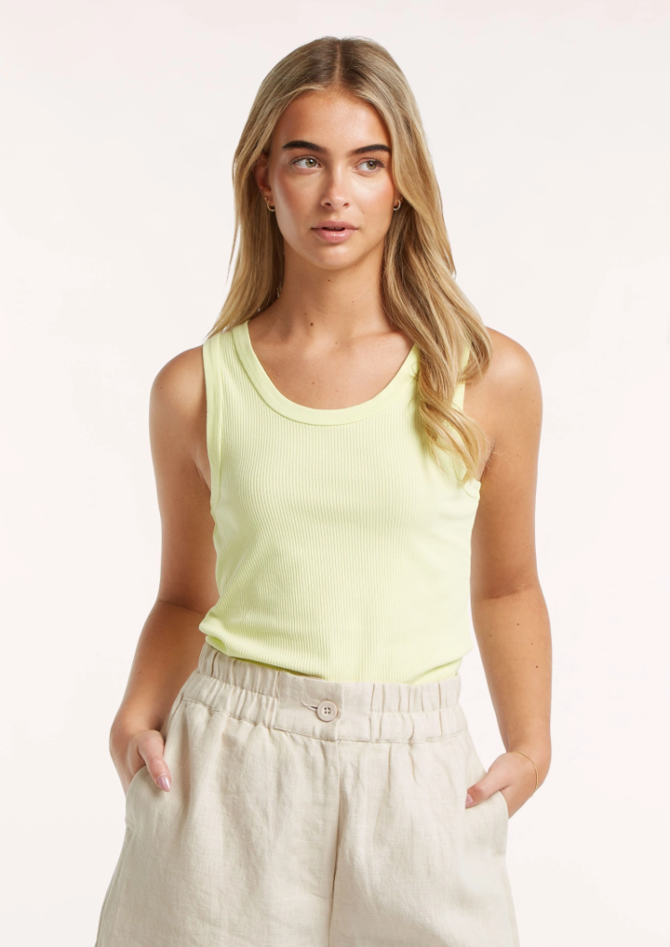  LIME LIGHT