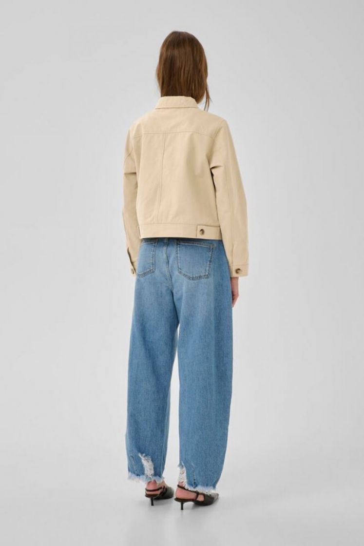  FEATHER BEIGE
