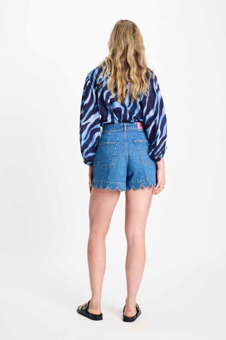  DENIM