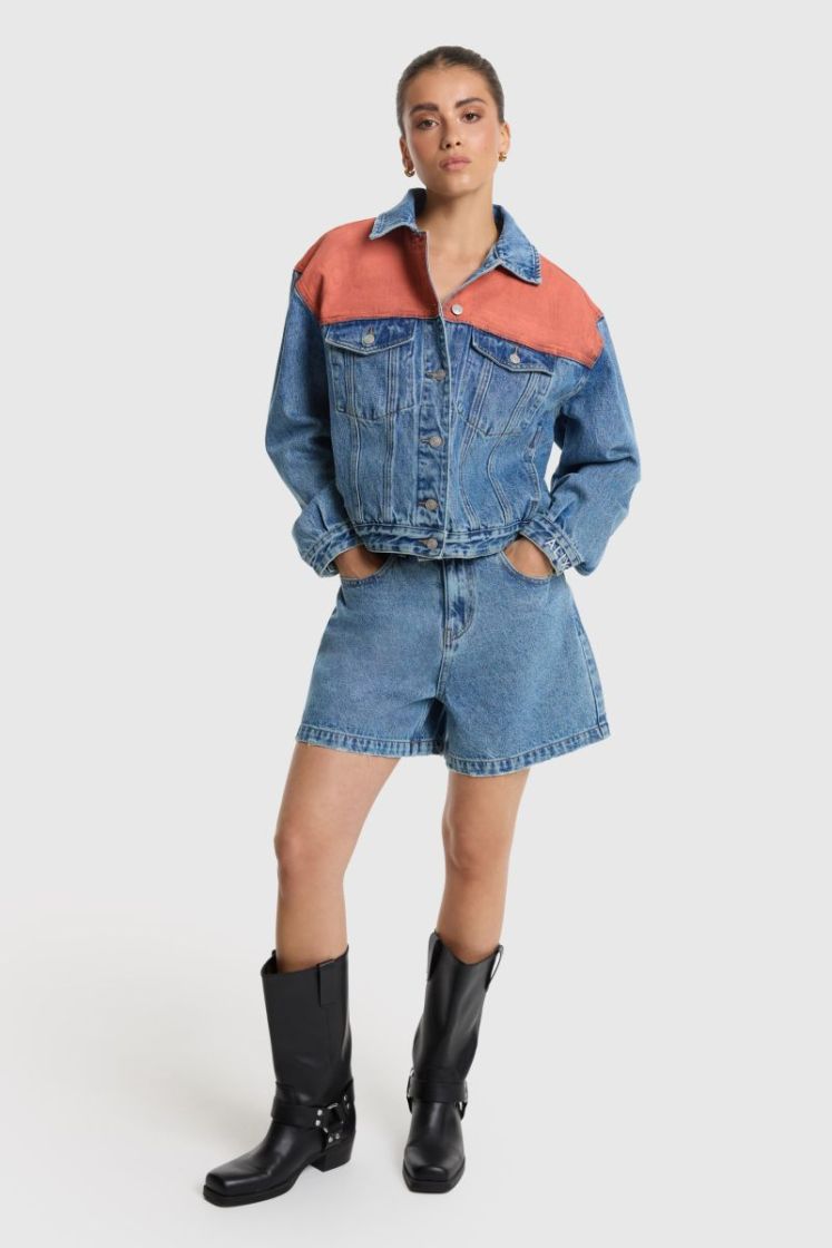  DENIM BLUE