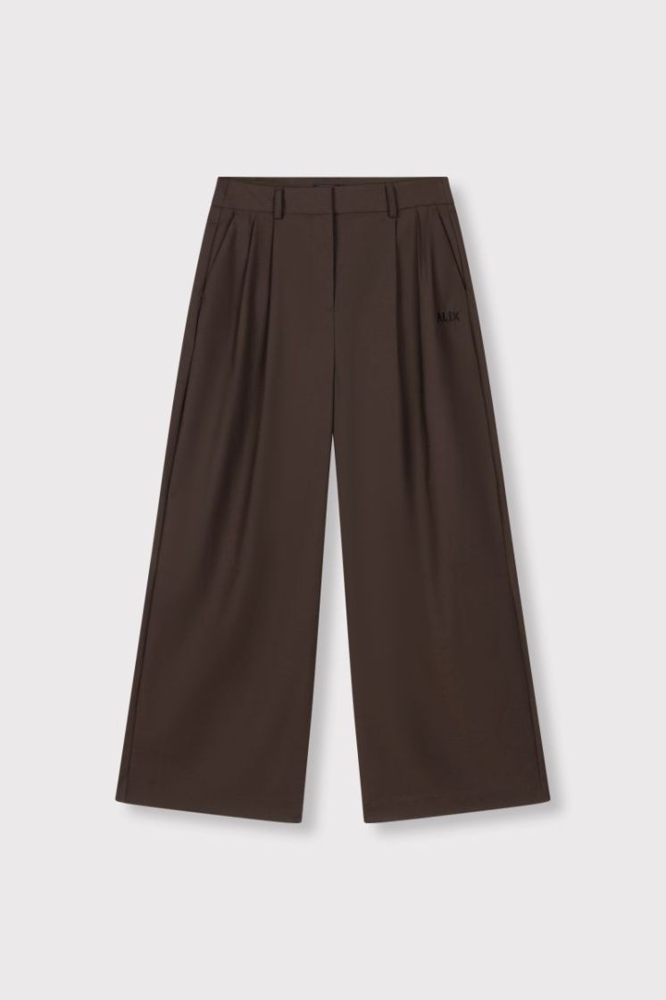  DEEP BROWN