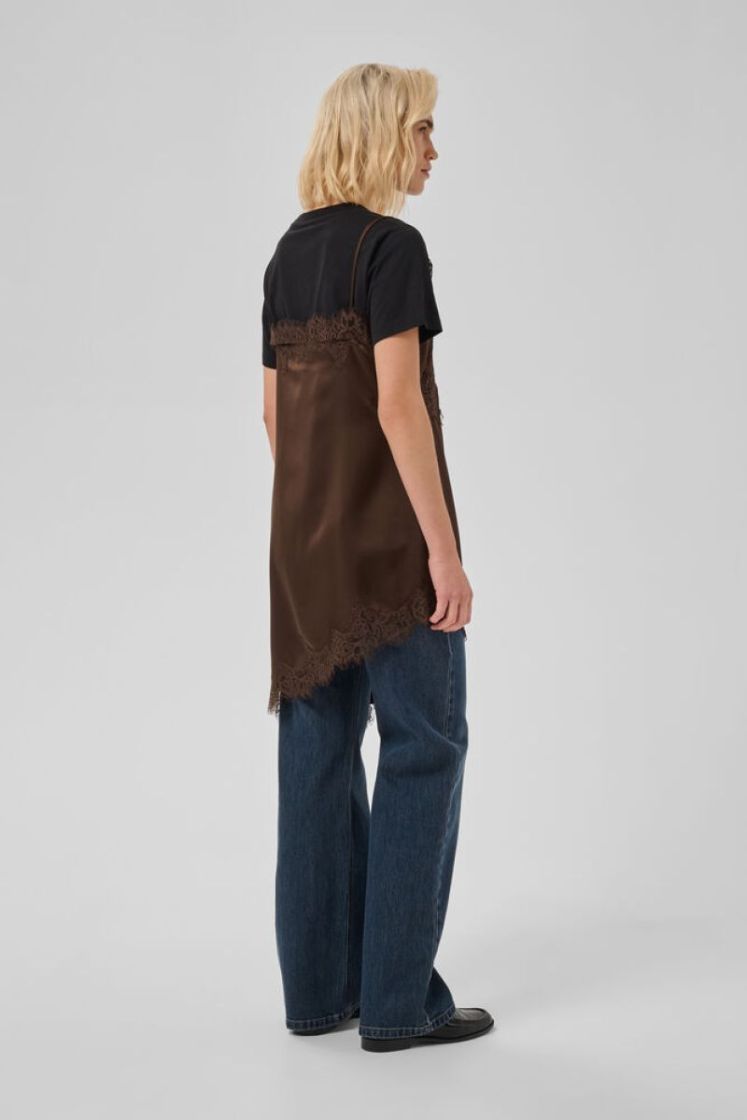  DARK BROWN