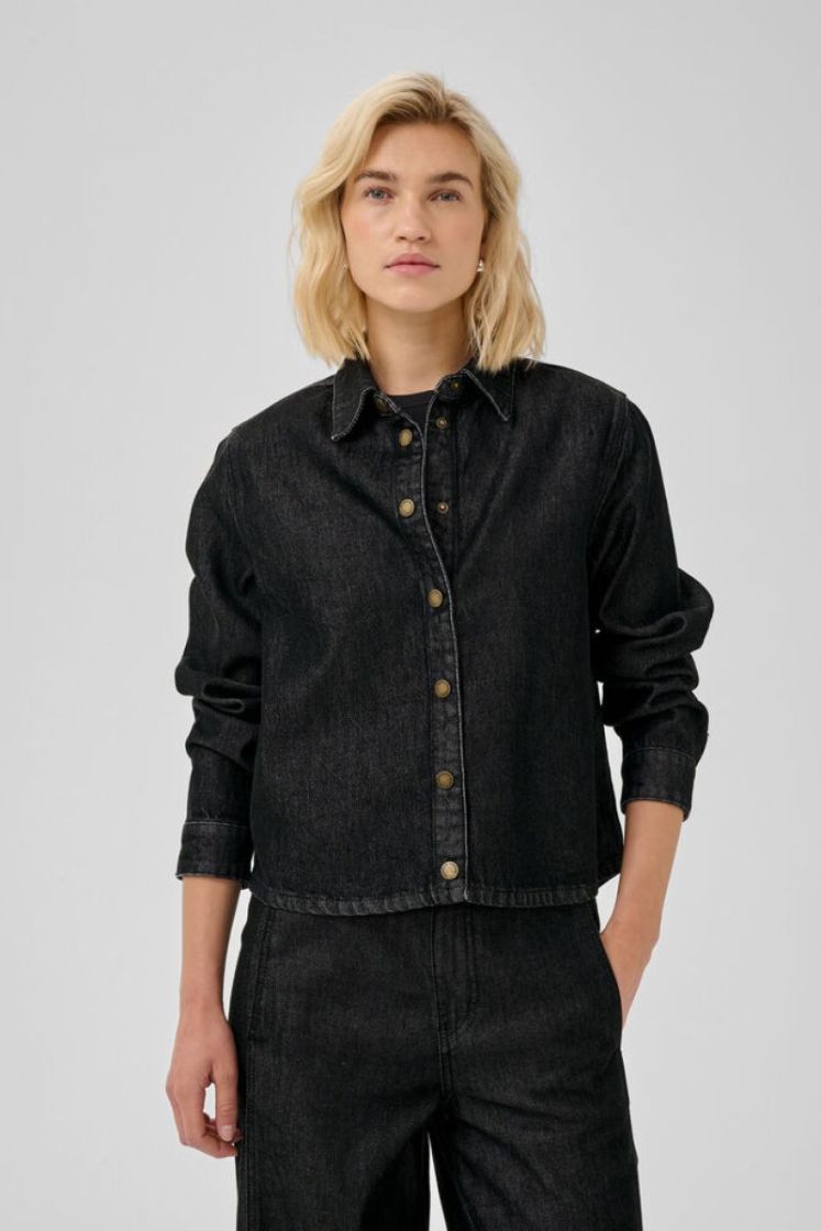  BLACK WASH
