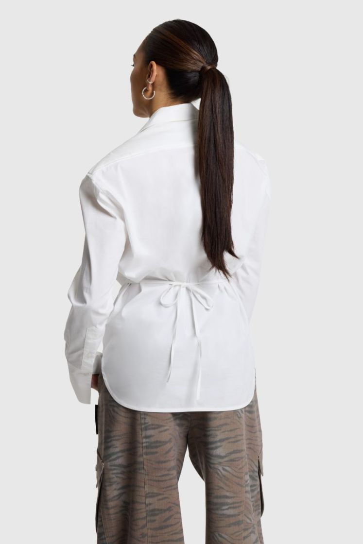  SOFT WHITE