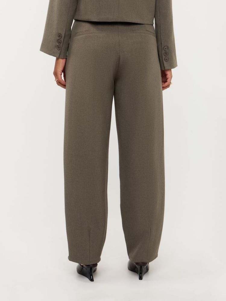  DUSTY OLIVE
